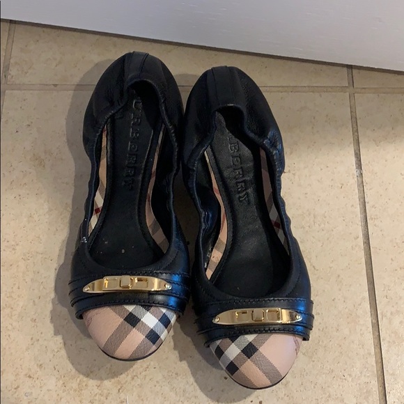 Burberry Ballet flats - Picture 1 of 4